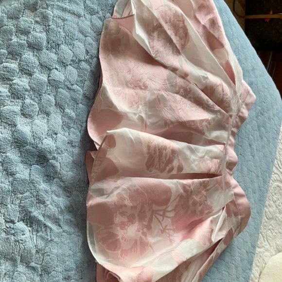 Fun like a grown up tutu! - Picture 2 of 2